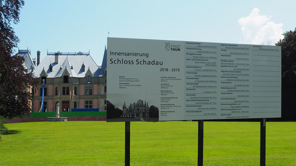 Grundmaterial Aluminium mit UV Direktdruck beschriftet