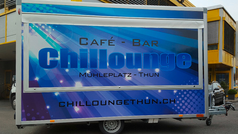 Vollflächig mit Folie verpackt