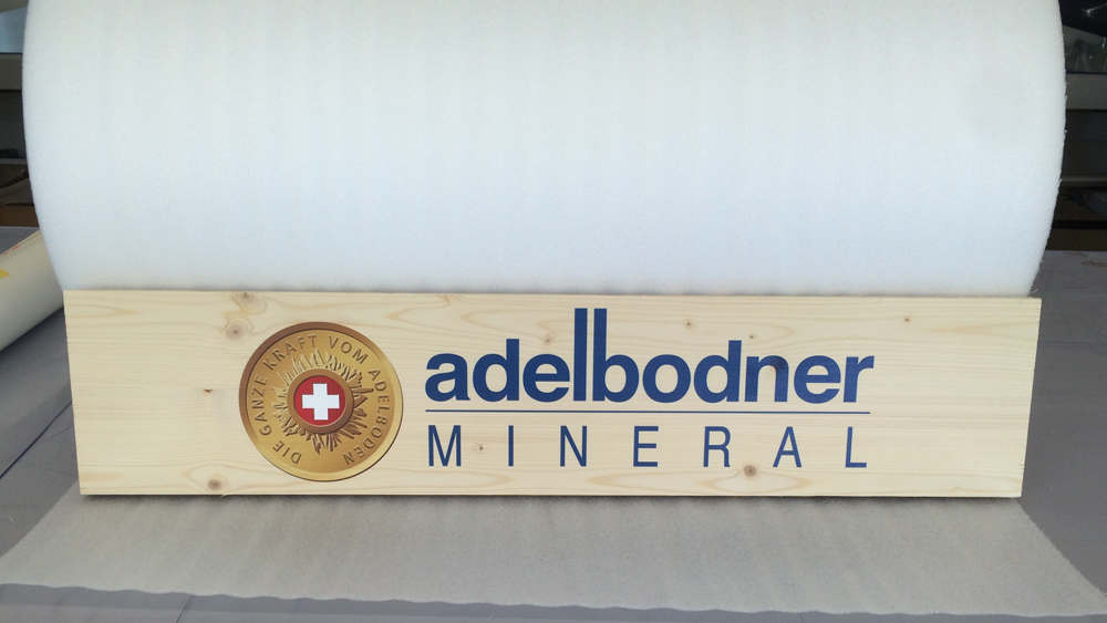 Aufschrift Digitaldruck farbig UV Direkt